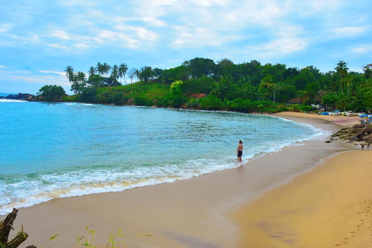 Anb Surf View Hotel Tangalle Eksteriør billede