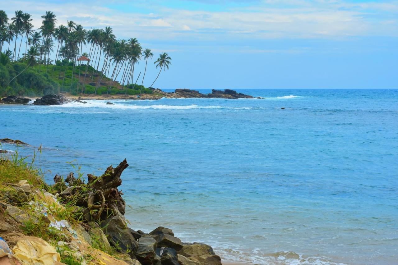 Anb Surf View Hotel Tangalle Eksteriør billede