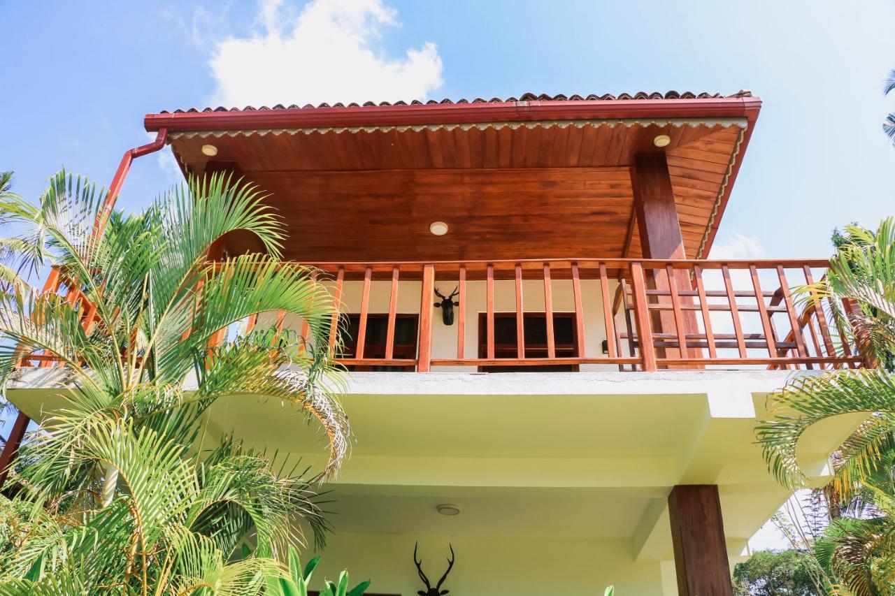 Anb Surf View Hotel Tangalle Eksteriør billede