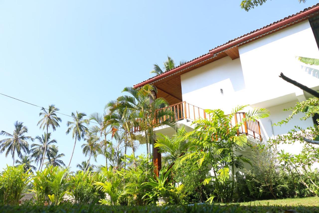 Anb Surf View Hotel Tangalle Eksteriør billede
