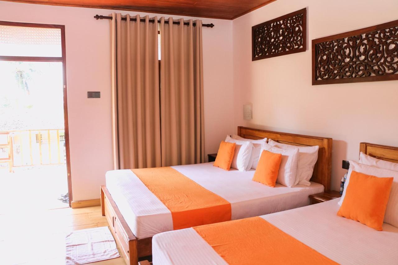 Anb Surf View Hotel Tangalle Eksteriør billede
